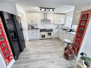 Kitchen area- click for photo gallery